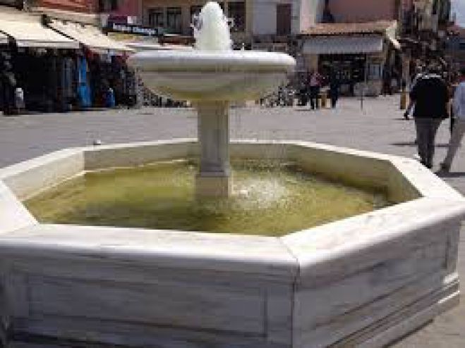 &Epsilon;&rho;&gamma;&alpha;&sigma;ί&epsilon;&sigmaf; &sigma;&tau;&omicron; &sigma;&upsilon;&nu;&tau;&rho;&iota;&beta;ά&nu;&iota; &sigma;&tau;&omicron; &pi;&alpha;&lambda;&iota;ό &lambda;&iota;&mu;ά&nu;&iota;