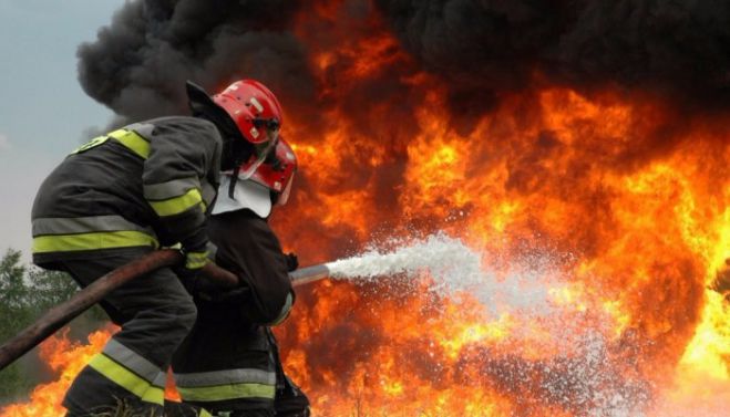 Φωτιά στα Αφράτα Χανίων εν μέσω θυελλωδών ανέμων