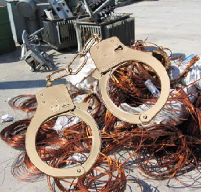 &Eta;&rho;ά&kappa;&lambda;&epsilon;&iota;&omicron;:&Epsilon;&pi;&iota;&chi;&epsilon;ί&rho;&eta;&sigma;&alpha;&nu; &nu;&alpha; &beta;&gamma;ά&lambda;&omicron;&upsilon;&nu; 500 &kappa;&iota;&lambda;ά &chi;&alpha;&lambda;&kappa;&omicron;ύ &mu;&epsilon; &tau;&omicron; &pi;&lambda;&omicron;ί&omicron; &tau;&eta;&sigmaf; &gamma;&rho;&alpha;&mu;&mu;ή&sigmaf;