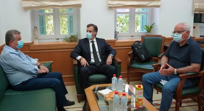 Συνάντηση Περιφερειάρχη Κρήτης με τον Πρόεδρο του ΕΟΔΥ