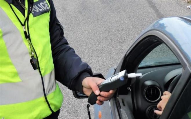Συνεχίζονται οι έλεγχοι της Τροχαίας σε όλη την επικράτεια για την οδήγηση υπό την επήρεια αλκοόλ