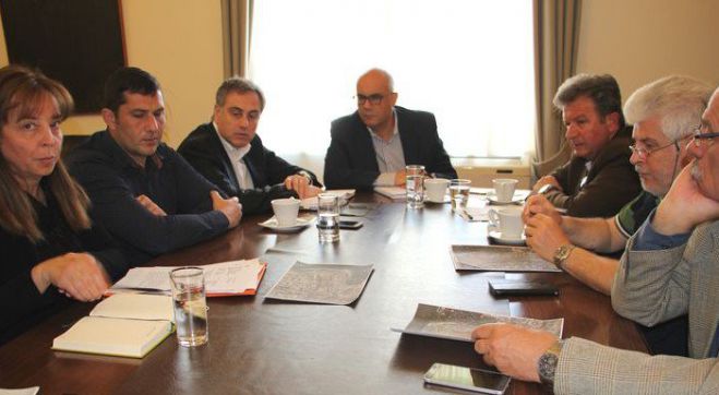 &Sigma;ύ&sigma;&kappa;&epsilon;&psi;&eta; &Delta;ή&mu;&omicron;&upsilon; &Chi;&alpha;&nu;ί&omega;&nu; &kappa;&alpha;&iota; &Epsilon;&phi;&omicron;&rho;&epsilon;ί&alpha;&sigmaf; &Alpha;&rho;&chi;&alpha;&iota;&omicron;&tau;ή&tau;&omega;&nu;