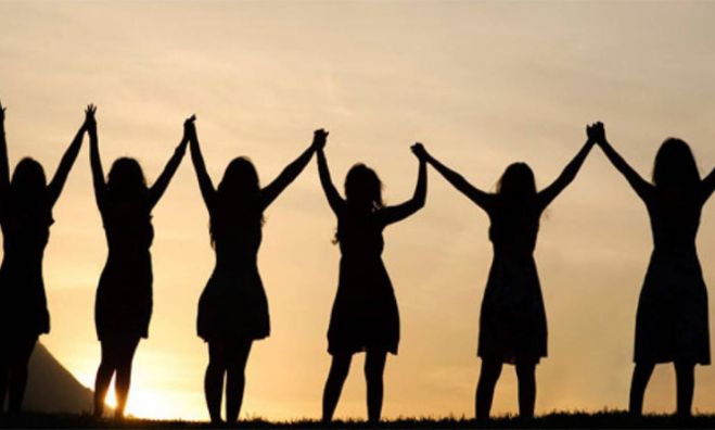 8 &Mu;&Alpha;&Rho;&Tau;&Eta; &Pi;&Alpha;&Gamma;&Kappa;&Omicron;&Sigma;&Mu;&Iota;&Alpha; &Eta;&Mu;&Epsilon;&Rho;&Alpha; &Tau;&Omega;&Nu; &Gamma;&Upsilon;&Nu;&Alpha;&Iota;&Kappa;&Omega;&Nu;