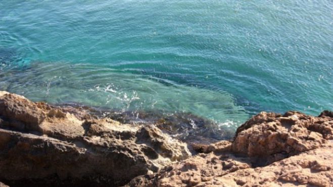 Έ&pi;&epsilon;&sigma;&epsilon; &alpha;&pi;ό &pi;&rho;&omicron;&beta;&lambda;ή&tau;&alpha; &sigma;&epsilon; &beta;&rho;ά&chi;&iota;&alpha;, &delta;ί&nu;&epsilon;&iota; &mu;ά&chi;&eta; &gamma;&iota;&alpha; &tau;&eta; &zeta;&omega;ή &tau;&omicron;&upsilon;