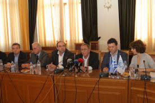 &Sigma;&tau;&eta;&nu; &tau;&epsilon;&lambda;&iota;&kappa;ή &epsilon;&upsilon;&theta;&epsilon;ί&alpha; &gamma;&iota;&alpha; &tau;&eta;&nu; έ&lambda;&epsilon;&upsilon;&sigma;&eta; &tau;&omega;&nu; &pi;&rho;ώ&tau;&omega;&nu; &pi;&rho;&omicron;&sigma;&phi;ύ&gamma;&omega;&nu; &sigma;&tau;&eta;&nu; &Kappa;&rho;ή&tau;&eta;