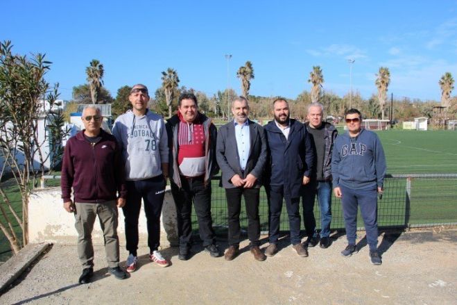 &Alpha;&lambda;&lambda;ά&zeta;&omicron;&upsilon;&nu; ό&psi;&eta; &tau;&alpha; &delta;&eta;&mu;&omicron;&tau;&iota;&kappa;ά &gamma;ή&pi;&epsilon;&delta;&alpha; &tau;&omega;&nu; &Chi;&alpha;&nu;ί&omega;&nu;