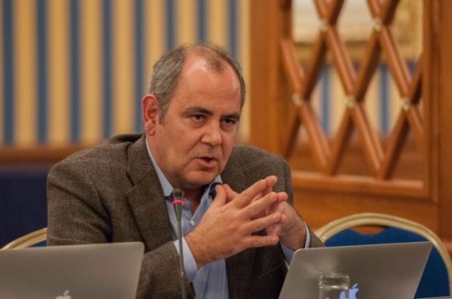 &Beta;&alpha;&nu;&delta;&alpha;&lambda;&iota;&sigma;&mu;&omicron;ί &sigma;&tau;&omicron; &gamma;&rho;&alpha;&phi;&epsilon;ί&omicron; &tau;&omicron;&upsilon; &Upsilon;&phi;&upsilon;&pi;&omicron;&upsilon;&rho;&gamma;&omicron;ύ &Pi;&alpha;&iota;&delta;&epsilon;ί&alpha;&sigmaf; &Beta;. &Delta;&iota;&gamma;&alpha;&lambda;ά&kappa;&eta; &sigma;&tau;&alpha; &Chi;&alpha;&nu;&iota;ά