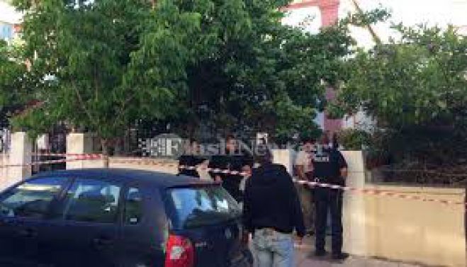 &Sigma;&tau;&omicron;&nu; &alpha;&nu;&alpha;&kappa;&rho;&iota;&tau;ή &Chi;&alpha;&nu;ί&omega;&nu; &sigma;ή&mu;&epsilon;&rho;&alpha; &omicron; &Rho;&omicron;&upsilon;&mu;ά&nu;&omicron;&sigmaf; &gamma;&iota;&alpha; &tau;&eta; &delta;&omicron;&lambda;&omicron;&phi;&omicron;&nu;ί&alpha; &omicron;&mu;&omicron;&epsilon;&theta;&nu;ή &tau;&omicron;&upsilon;