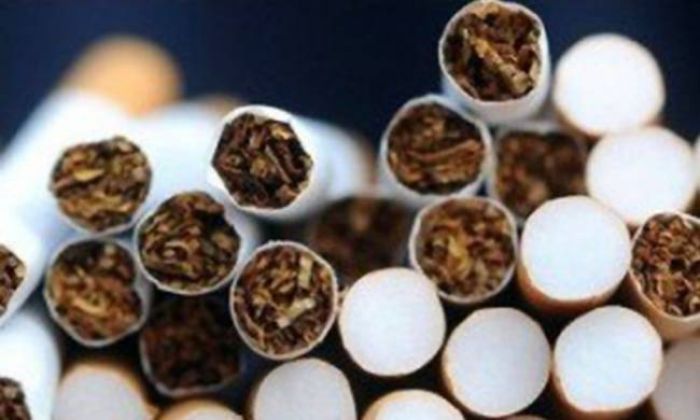 Χειροπέδες σε 44χρονο για λαθραία τσιγάρα