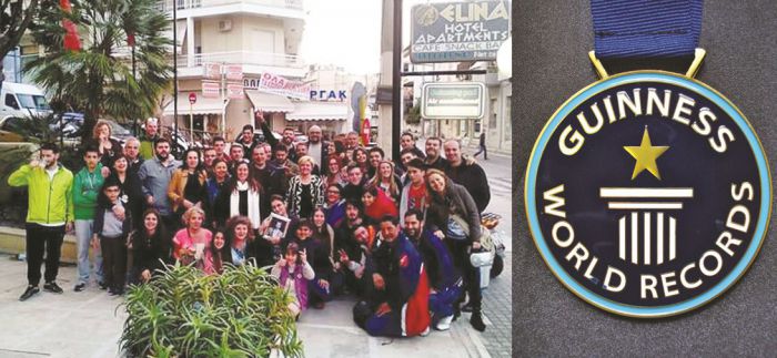 "Έ&sigma;&pi;&alpha;&sigma;&epsilon;" &tau;&omicron; &rho;&epsilon;&kappa;ό&rho; &Gamma;&kappa;ί&nu;&epsilon;&sigmaf; &tau;&omicron; &kappa;&upsilon;&nu;ή&gamma;&iota; &theta;&eta;&sigma;&alpha;&upsilon;&rho;&omicron;ύ &sigma;&tau;&omicron; &Rho;έ&theta;&upsilon;&mu;&nu;&omicron;