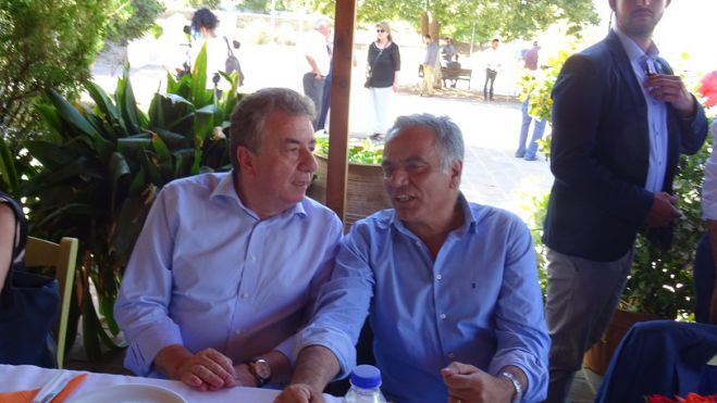&Tau;&iota; &epsilon;ί&pi;&epsilon; &omicron; &Pi;ά&nu;&omicron;&sigmaf; &Sigma;&kappa;&omicron;&upsilon;&rho;&lambda;έ&tau;&eta;&sigmaf; &gamma;&iota;&alpha; &tau;&eta; &sigma;&tau;ή&rho;&iota;&xi;&eta; &sigma;&epsilon; &Alpha;&rho;&nu;&alpha;&omicron;&upsilon;&tau;ά&kappa;&eta; &sigma;&tau;&eta;&nu; &Pi;&epsilon;&rho;&iota;&phi;έ&rho;&epsilon;&iota;&alpha; &Kappa;&rho;ή&tau;&eta;&sigmaf;