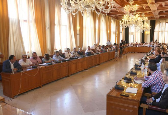 40 &theta;έ&mu;&alpha;&tau;&alpha; &pi;&rho;&omicron;&sigmaf; &sigma;&upsilon;&nu;&epsilon;&delta;&rho;ί&alpha;&sigma;&eta; &sigma;&tau;&omicron;&nu; &Delta;ή&mu;&omicron; &Eta;&rho;&alpha;&kappa;&lambda;&epsilon;ί&omicron;&upsilon;