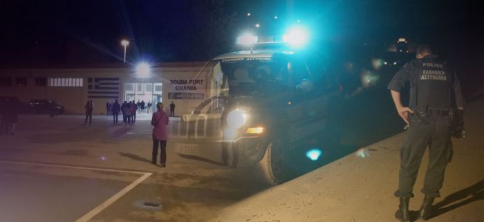 Αναστάτωση στο λιμάνι της Σούδας-Ευρεία επιχείρηση της ΕΛ.ΑΣ και του Λιμενικού