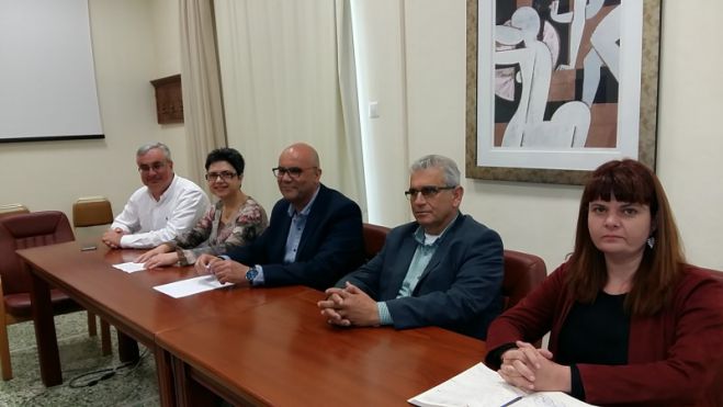 &Tau;&omicron; &Mu;&omicron;&upsilon;&sigma;&iota;&kappa;ό &Sigma;&chi;&omicron;&lambda;&epsilon;ί&omicron; &Chi;&alpha;&nu;ί&omega;&nu; &epsilon;&kappa;&pi;&rho;&omicron;&sigma;&omega;&pi;&epsilon;ί &tau;&eta;&nu; &Epsilon;&lambda;&lambda;ά&delta;&alpha; &sigma;&epsilon; &delta;&iota;&epsilon;&theta;&nu;ή &delta;&iota;&alpha;&gamma;&omega;&nu;&iota;&sigma;&mu;ό