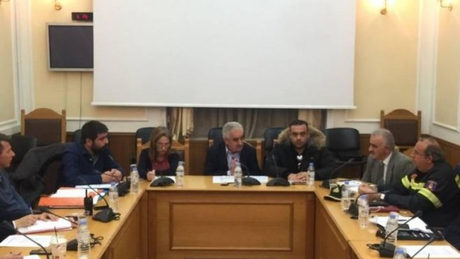 &Sigma;&upsilon;&nu;&epsilon;&delta;&rho;&iota;ά&zeta;&epsilon;&iota; &tau;&omicron; &Sigma;&upsilon;&nu;&tau;&omicron;&nu;&iota;&sigma;&tau;&iota;&kappa;ό &Pi;&omicron;&lambda;&iota;&tau;&iota;&kappa;ή&sigmaf; &Pi;&rho;&omicron;&sigma;&tau;&alpha;&sigma;ί&alpha;&sigmaf; &tau;&eta;&sigmaf; &Pi;&epsilon;&rho;&iota;&phi;&epsilon;&rho;&epsilon;&iota;&alpha;&kappa;ή&sigmaf; &Epsilon;&nu;ό&tau;&eta;&tau;&alpha;&sigmaf; &Eta;&rho;&alpha;&kappa;&lambda;&epsilon;ί&omicron;&upsilon;