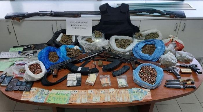 &Nu;&alpha;&rho;&kappa;&omega;&tau;&iota;&kappa;ά &kappa;&alpha;&iota; &mu;ί&nu;&iota; &omicron;&pi;&lambda;&omicron;&sigma;&tau;ά&sigma;&iota;&omicron; &sigma;&tau;&eta;&nu; &kappa;&alpha;&tau;&omicron;&chi;ή &delta;ύ&omicron; &alpha;&nu;&tau;&rho;ώ&nu; &sigma;&tau;&omicron; &Eta;&rho;ά&kappa;&lambda;&epsilon;&iota;&omicron;