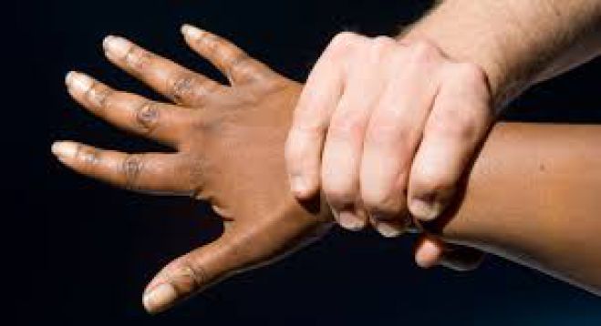 &Chi;&alpha;&nu;&iota;ά: &Sigma;&epsilon; έ&xi;&alpha;&rho;&sigma;&eta; &eta; &rho;&alpha;&tau;&sigma;&iota;&sigma;&tau;&iota;&kappa;ή &beta;ί&alpha; &sigma;&tau;&eta;&nu; &Epsilon;&lambda;&lambda;ά&delta;&alpha; &alpha;&pi;ό &tau;&omicron; 2011