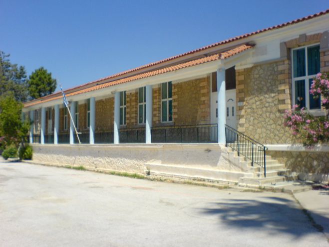 Έ&nu;&tau;&omicron;&nu;&epsilon;&sigmaf; &delta;&iota;&alpha;&mu;&alpha;&rho;&tau;&upsilon;&rho;ί&epsilon;&sigmaf; &gamma;&iota;&alpha; &tau;&alpha; &sigma;&chi;&omicron;&lambda;&epsilon;ί&alpha; &tau;&omicron;&upsilon; Έ&lambda;&omicron;&upsilon;&sigmaf;