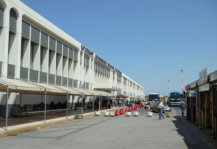Αναγκαστική προσγείωση αεροπλάνου στο Ηράκλειο