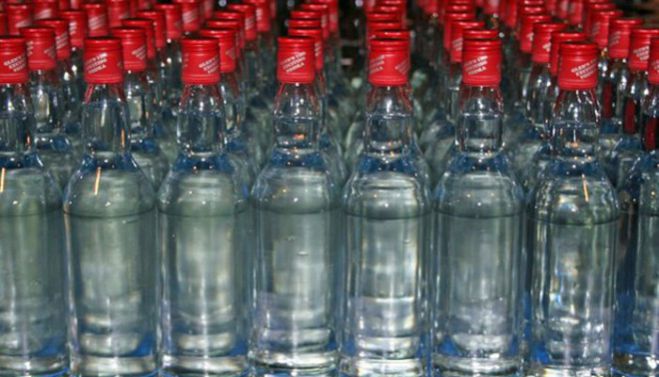 Εντόπισαν μεγάλη ποσότητα παράνομου αλκοόλ στα Χανιά