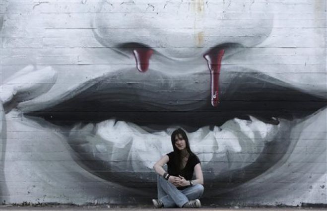 &Delta;&omicron;&upsilon;&lambda;&epsilon;&iota;ά &lambda;ί&gamma;&omega;&nu; &omega;&rho;ώ&nu; &kappa;&alpha;&iota; &mu;&epsilon;&rho;&omicron;&kappa;ά&mu;&alpha;&tau;&alpha; &tau;&omega;&nu; 15 &epsilon;&upsilon;&rho;ώ