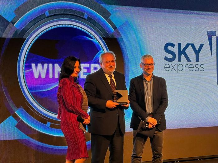 SKY express: Δύο ακόμη βραβεία στις αποσκευές της ελληνικής αεροπορικής από το μεγαλύτερο αεροδρόμιο της χώρας!