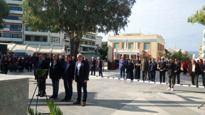 &Mu;&epsilon; &epsilon;&pi;&iota;&mu;&nu;&eta;&mu;ό&sigma;&upsilon;&nu;&eta; &delta;έ&eta;&sigma;&eta; &kappa;&alpha;&iota; &kappa;&alpha;&tau;ά&theta;&epsilon;&sigma;&eta; &sigma;&tau;&epsilon;&phi;ά&nu;&omega;&nu; &sigma;&tau;&omicron; &Mu;&nu;&eta;&mu;&epsilon;ί&omicron; &tau;&omicron;&upsilon; Ά&gamma;&nu;&omega;&sigma;&tau;&omicron;&upsilon; &Sigma;&tau;&rho;&alpha;&tau;&iota;ώ&tau;&eta;
