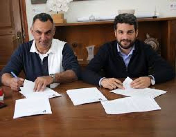 &laquo;&Kappa;&alpha;&tau;&epsilon;&delta;ά&phi;&iota;&sigma;&eta; &kappa;&tau;&iota;&rho;ί&omega;&nu; &epsilon;&nu;&tau;ό&sigmaf; &tau;&eta;&sigmaf; &Pi;&alpha;&lambda;&iota;ά&sigmaf; &Pi;ό&lambda;&eta;&sigmaf;&raquo;