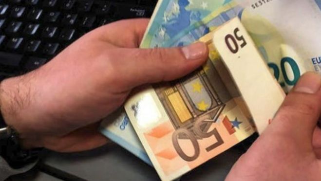 &Epsilon;&pi;ί&delta;&omicron;&mu;&alpha;: &Alpha;&pi;ό &tau;&eta;&nu; ά&lambda;&lambda;&eta; &epsilon;&beta;&delta;&omicron;&mu;ά&delta;&alpha; &tau;&alpha; 800 &epsilon;&upsilon;&rho;ώ &sigma;&tau;&omicron;&upsilon;&sigmaf; &lambda;&omicron;&gamma;&alpha;&rho;&iota;&alpha;&sigma;&mu;&omicron;