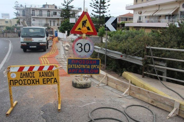 Πεζοδρόμηση στα Κουνουπιδιανά και ανακατασκευή παιδικής χαράς στις Μουρνιές