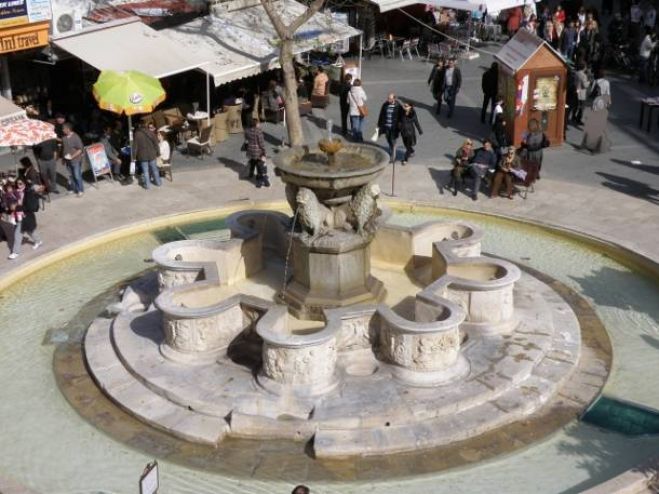 &Mu;&epsilon;ί&omega;&sigma;&eta; &tau;&omega;&nu; &tau;&epsilon;&lambda;ώ&nu; &kappa;&omicron;&iota;&nu;&omicron;&chi;&rho;ή&sigma;&tau;&omega;&nu; &chi;ώ&rho;&omega;&nu;, &zeta;&eta;&tau;&omicron;ύ&nu; &omicron;&iota; &epsilon;&pi;&iota;&chi;&epsilon;&iota;&rho;&eta;&mu;&alpha;&tau;ί&epsilon;&sigmaf; &tau;&omicron;&upsilon; &Eta;&rho;&alpha;&kappa;&lambda;&epsilon;ί&omicron;&upsilon;