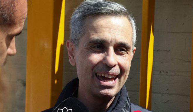 &Sigma;&upsilon;&nu;&epsilon;&chi;ί&zeta;&epsilon;&tau;&alpha;&iota; &sigma;ή&mu;&epsilon;&rho;&alpha; &eta; &delta;ί&kappa;&eta; &Lambda;&epsilon;&mu;&pi;&iota;&delta;ά&kappa;&eta;