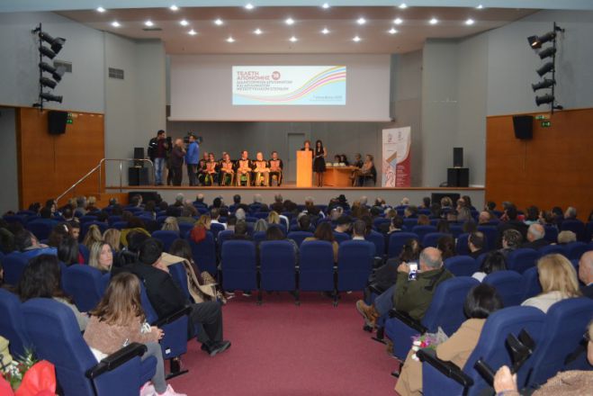 &Alpha;&pi;&omicron;&nu;&omicron;&mu;ή &beta;&rho;&alpha;&beta;&epsilon;ί&omega;&nu; &kappa;&alpha;&iota; &upsilon;&pi;&omicron;&tau;&rho;&omicron;&phi;&iota;ώ&nu; &sigma;&epsilon; &kappa;&alpha;&theta;&eta;&gamma;&eta;&tau;έ&sigmaf; &kappa;&alpha;&iota; &phi;&omicron;&iota;&tau;&eta;&tau;έ&sigmaf; &tau;&omicron;&upsilon; &Pi;&omicron;&lambda;&upsilon;&tau;&epsilon;&chi;&nu;&epsilon;ί&omicron;&upsilon;
