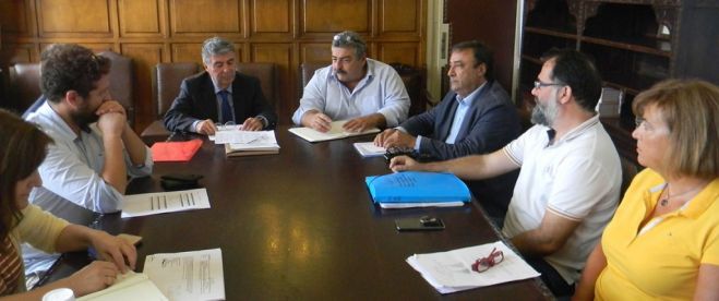 &Sigma;ύ&sigma;&kappa;&epsilon;&psi;&eta; &gamma;&iota;&alpha; &tau;&alpha; &nu;&epsilon;&rho;ά &tau;&eta;&sigmaf; &lambda;&epsilon;&kappa;ά&nu;&eta;&sigmaf; &tau;&omicron;&upsilon; &Tau;&alpha;&upsilon;&rho;&omega;&nu;ί&tau;&eta;