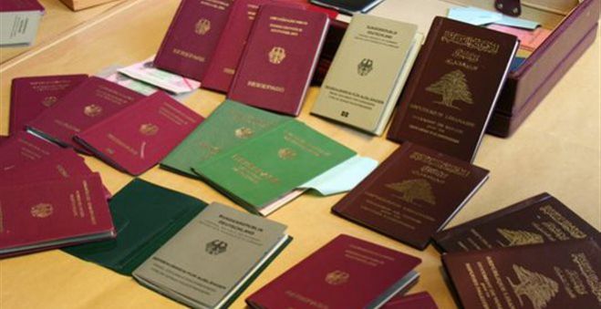 &quot;Βροχή&quot; συλλήψεων για πλαστά διαβατήρια στην Κρήτη