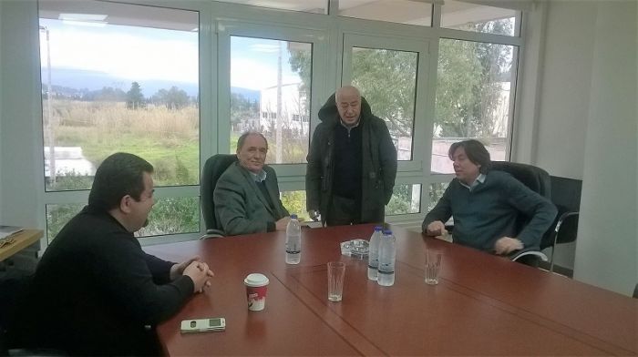 &Sigma;&tau;&omicron;&nu; &Omicron;&Alpha;&Kappa; &kappa;&alpha;&iota; &sigma;&tau;&omicron; &Delta;ή&mu;&omicron; &Kappa;&iota;&sigma;&sigma;ά&mu;&omicron;&upsilon; &omicron; &Gamma;&iota;ώ&rho;&gamma;&omicron;&sigmaf; &Sigma;&tau;&alpha;&theta;ά&kappa;&eta;&sigmaf;