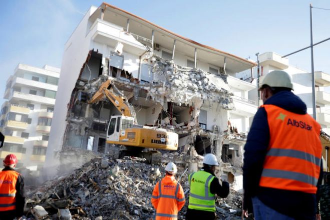 &Upsilon;&pi;&omicron;&sigma;&tau;ή&rho;&iota;&xi;&eta; &sigma;&tau;&omicron;&upsilon;&sigmaf; &sigma;&epsilon;&iota;&sigma;&mu;ό&pi;&lambda;&eta;&kappa;&tau;&omicron;&upsilon;&sigmaf; &sigma;&tau;&eta;&nu; &Alpha;&lambda;&beta;&alpha;&nu;ί&alpha;