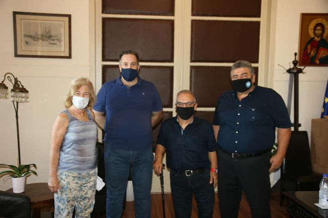 Επίσκεψη στον Αντιπεριφερειάρχη του Προέδρου και του Γραμματέα του Παγκρητίου Αθλητικού Συλλόγου Κινητικά Αναπήρων