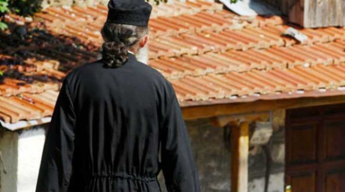Ελεύθερος ο Χανιώτης ιερέας που κατηγορήθηκε για ασέλγεια