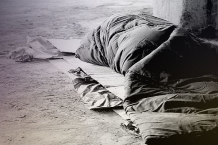 Έ&rho;&epsilon;&upsilon;&nu;&epsilon;&sigmaf; &gamma;&iota;&alpha; &tau;&omicron; &theta;ά&nu;&alpha;&tau;&omicron; ά&sigma;&tau;&epsilon;&gamma;&omicron;&upsilon; ά&nu;&delta;&rho;&alpha; &sigma;&tau;&omicron; &Rho;έ&theta;&upsilon;&mu;&nu;&omicron;