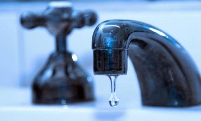 &Chi;&omega;&rho;ί&sigmaf; &nu;&epsilon;&rho;ό &eta; &Kappa;ί&sigma;&sigma;&alpha;&mu;&omicron;&sigmaf;