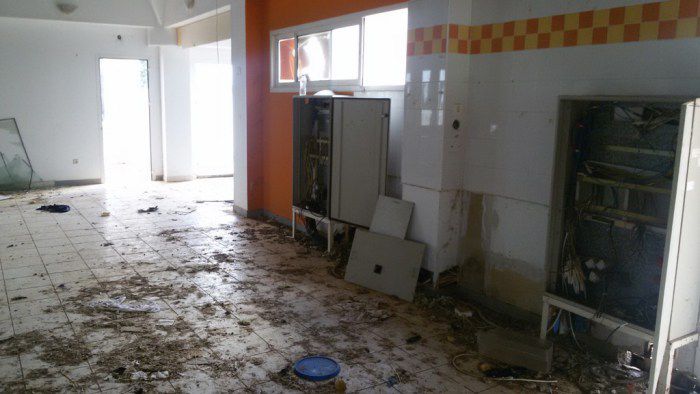 Αναξιοποιήτο κτίσμα της Εκκλησίας στο Νοσοκομείο - Στο έλεος των βανδάλων
