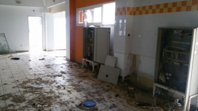 Αναξιοποιήτο κτίσμα της Εκκλησίας στο Νοσοκομείο - Στο έλεος των βανδάλων