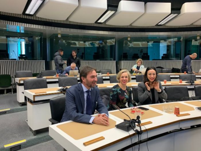 &Sigma;ύ&sigma;&kappa;&epsilon;&psi;&eta; &epsilon;&pi;&iota;&tau;&rho;&omicron;&pi;ή&sigmaf; &delta;&iota;&alpha;&beta;&omicron;ύ&lambda;&epsilon;&upsilon;&sigma;&eta;&sigmaf; &Pi;&epsilon;&rho;&iota;&phi;έ&rho;&epsilon;&iota;&alpha;&sigmaf; &Kappa;&rho;ή&tau;&eta;&sigmaf; &gamma;&iota;&alpha;  &tau;&eta; &Nu;έ&alpha; &Kappa;&Alpha;&Pi;