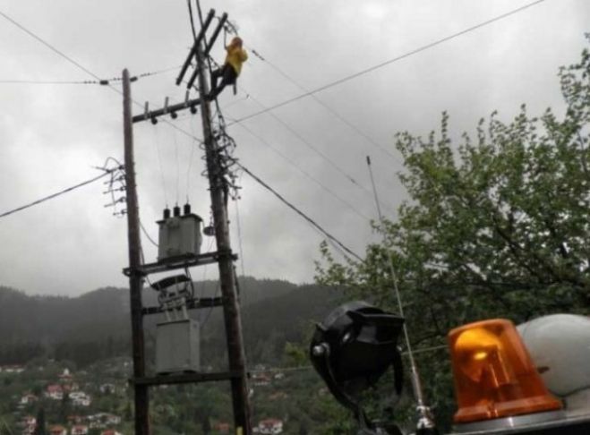 &Chi;&omega;&rho;ί&sigmaf; &eta;&lambda;&epsilon;&kappa;&tau;&rho;&iota;&kappa;ό &rho;&epsilon;ύ&mu;&alpha; &pi;&omicron;&lambda;&lambda;έ&sigmaf; &pi;&epsilon;&rho;&iota;&omicron;&chi;έ&sigmaf; &tau;&omega;&nu; &Chi;&alpha;&nu;ί&omega;&nu;