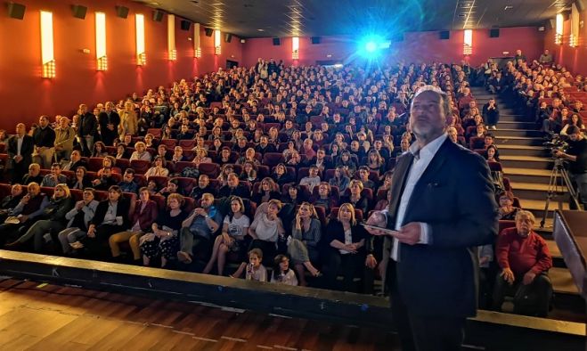 &Pi;&alpha;&rho;&omicron;&upsilon;&sigma;ί&alpha;&sigma;&eta; &tau;&omicron;&upsilon; &Pi;&rho;&omicron;&gamma;&rho;ά&mu;&mu;&alpha;&tau;&omicron;&sigmaf; &gamma;&iota;&alpha; &tau;&omicron; &sigma;&upsilon;&nu;&delta;&upsilon;&alpha;&sigma;&mu;ό &tau;&omicron;&upsilon; &Gamma;&rho;. &Alpha;&rho;&chi;&omicron;&nu;&tau;ά&kappa;&eta;