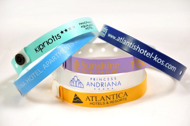 &Tau;&omicron;&nu; &pi;&epsilon;&rho;&iota;&omicron;&rho;&iota;&sigma;&mu;ό &tau;&omicron;&upsilon; &laquo;All Inclusive&raquo; &zeta;&eta;&tau;ά&nu;&epsilon; &omicron;&iota; &epsilon;&pi;&iota;&chi;&epsilon;&iota;&rho;&eta;&mu;&alpha;&tau;ί&epsilon;&sigmaf; &tau;&omicron;&upsilon; &Pi;&lambda;&alpha;&tau;&alpha;&nu;&iota;ά