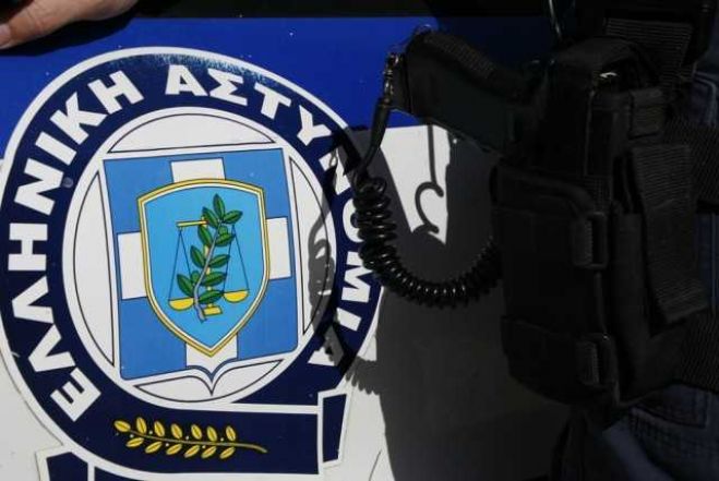 &Sigma;&omega;&phi;&rho;&omicron;&nu;&iota;&sigma;&tau;&iota;&kappa;ό&sigmaf; &upsilon;&pi;ά&lambda;&lambda;&eta;&lambda;&omicron;&sigmaf; &epsilon;&pi;&iota;&tau;έ&theta;&eta;&kappa;&epsilon; &sigma;&epsilon; &alpha;&sigma;&tau;&upsilon;&nu;&omicron;&mu;&iota;&kappa;ό &sigma;&tau;&alpha; &Chi;&alpha;&nu;&iota;ά &kappa;&alpha;&iota; &sigma;&upsilon;&nu;&epsilon;&lambda;ή&phi;&theta;&eta;