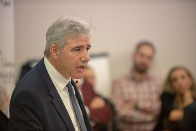 &Epsilon;&pi;&alpha;&phi;έ&sigmaf; &Pi;&alpha;&pi;&alpha;&delta;&omicron;&gamma;&iota;ά&nu;&nu;&eta; &mu;&epsilon; &theta;&epsilon;&sigma;&mu;&iota;&kappa;&omicron;ύ&sigmaf; &phi;&omicron;&rho;&epsilon;ί&sigmaf; &sigma;&tau;&omicron; &Eta;&rho;ά&kappa;&lambda;&epsilon;&iota;&omicron;