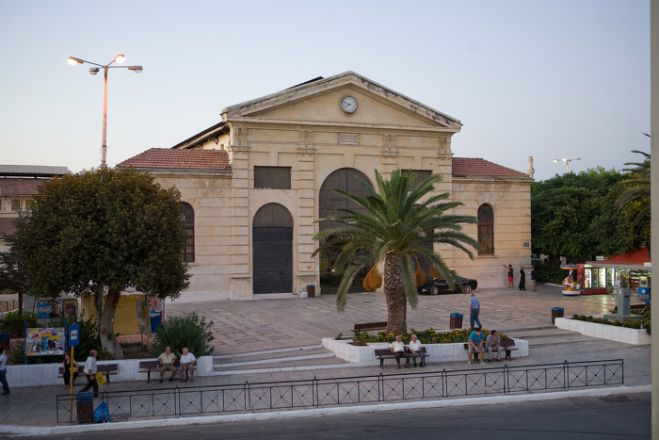 Ιερέας στα Χανιά πιάστηκε από πολίτες την ώρα που προσπαθούσε να χαϊδέψει ανήλικη